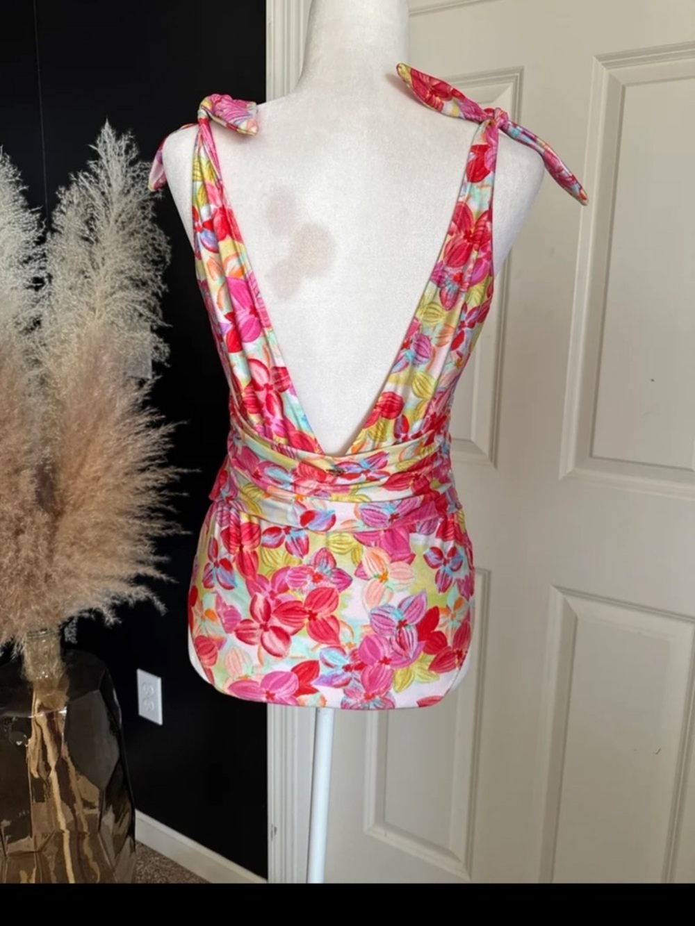 PatBo Hydra Belted Swimsuit One Piece size Medium - Picture 7 of 12